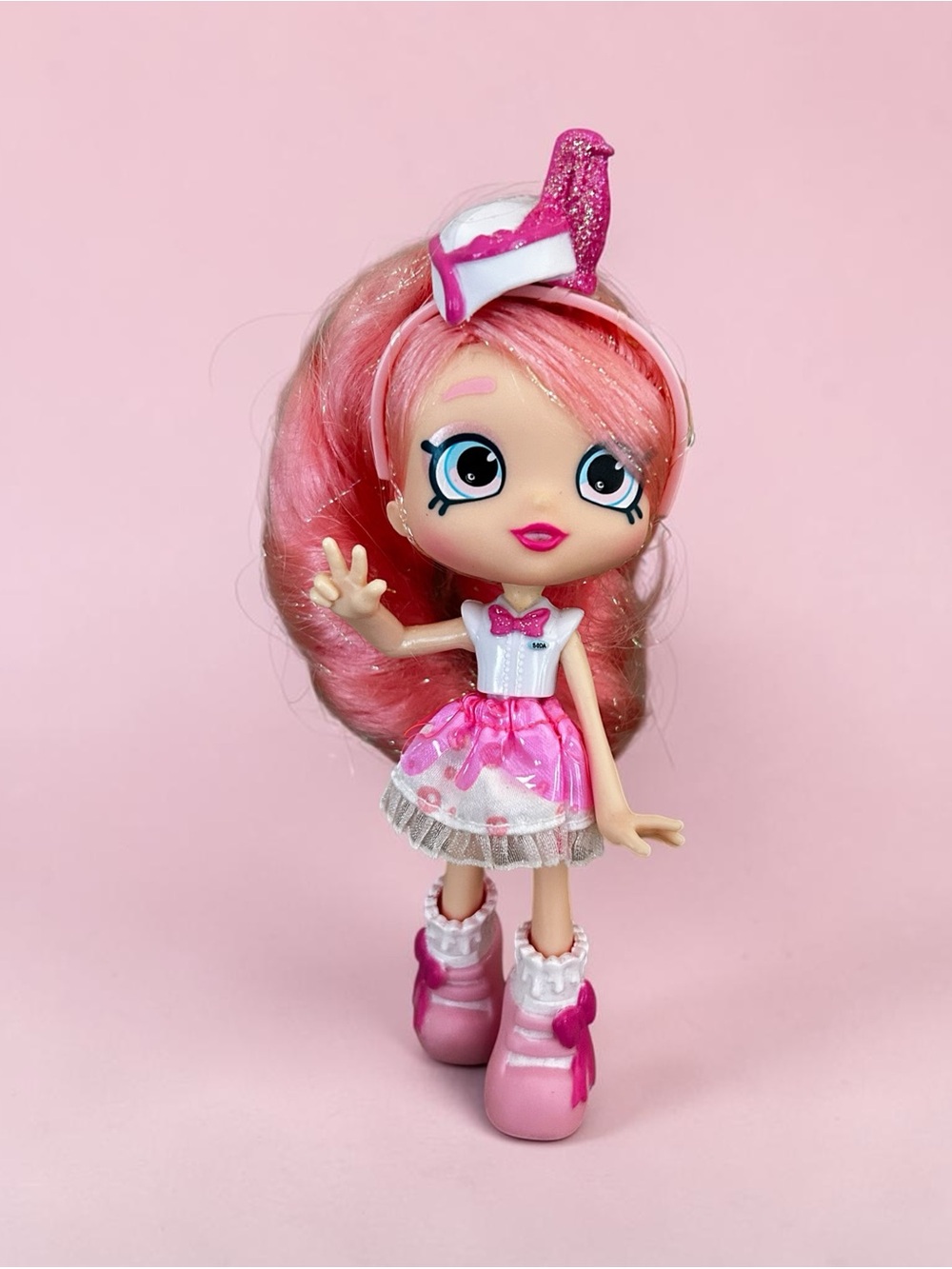 Shopkins Shoppies World Vacation Pinkie Cola